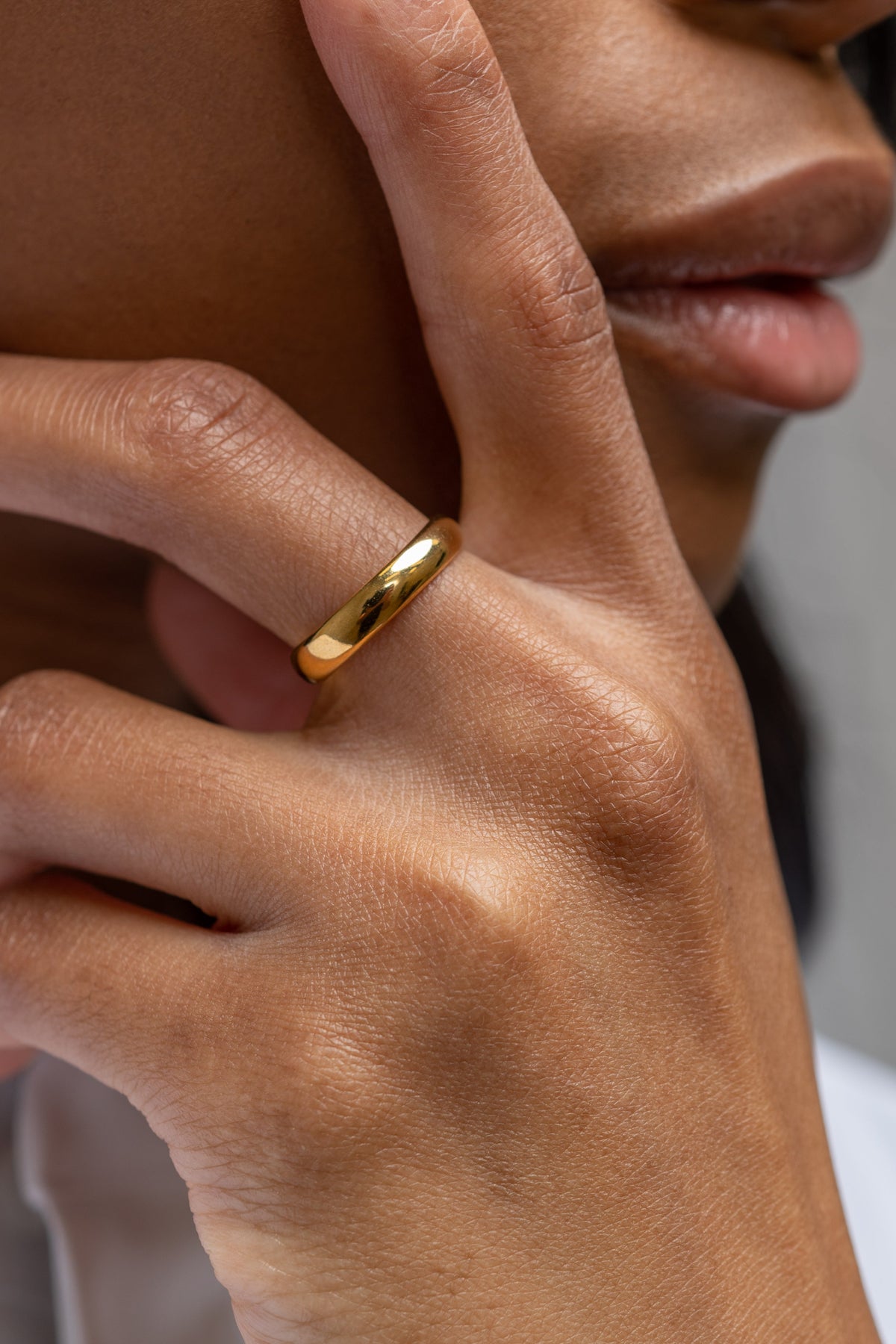 Life is too short for dull, meaningless jewelry. Harma Essentials feature everyday jewelry that sets your heart fluttering and add needed sparkle to your day! 