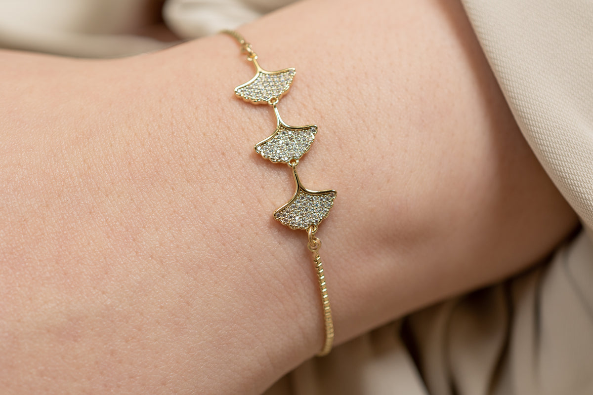 Floral Petals Zirconia Adjustable Bolo Bracelet - HARMA