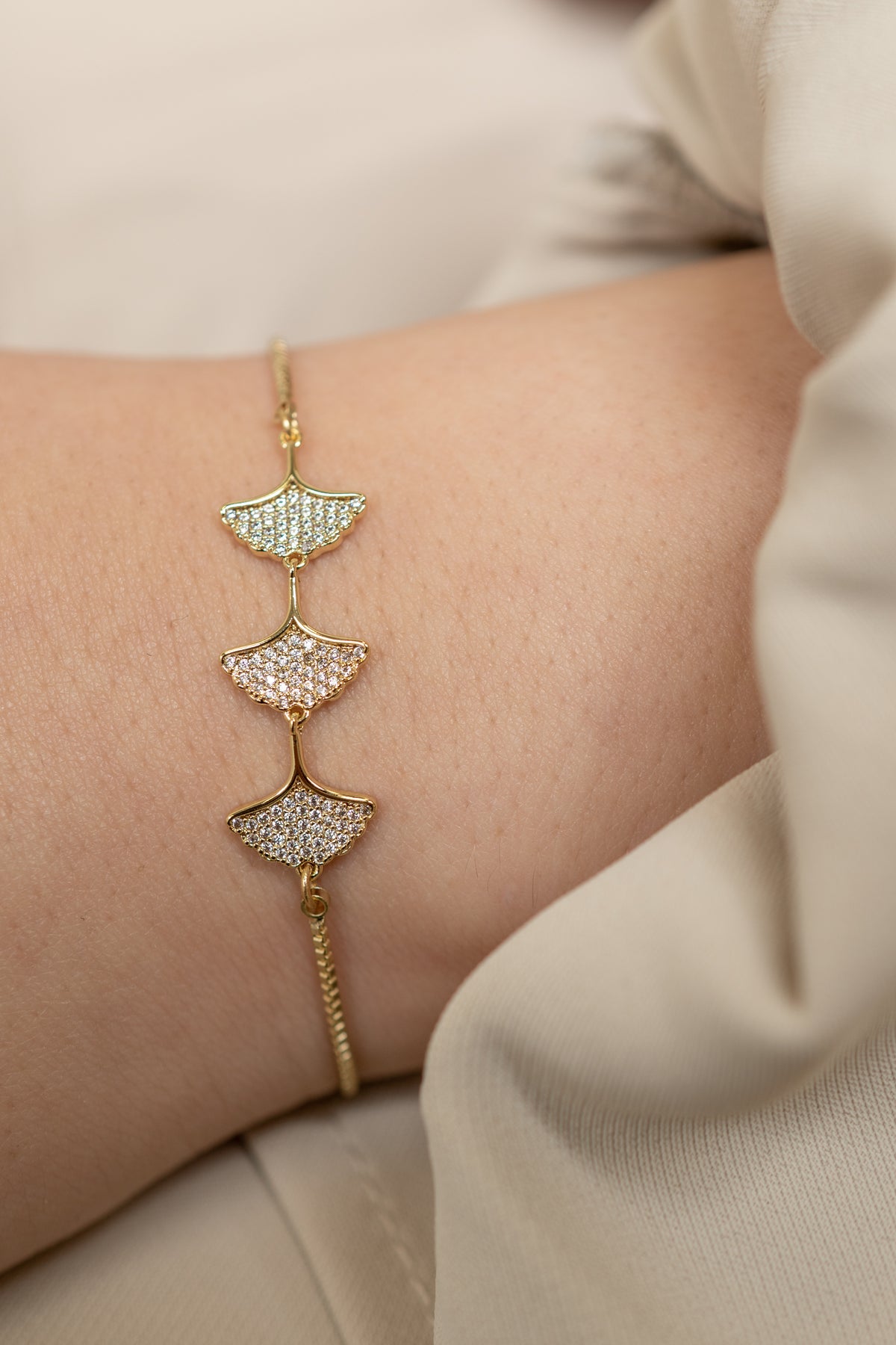 Floral Petals Zirconia Adjustable Bolo Bracelet - HARMA