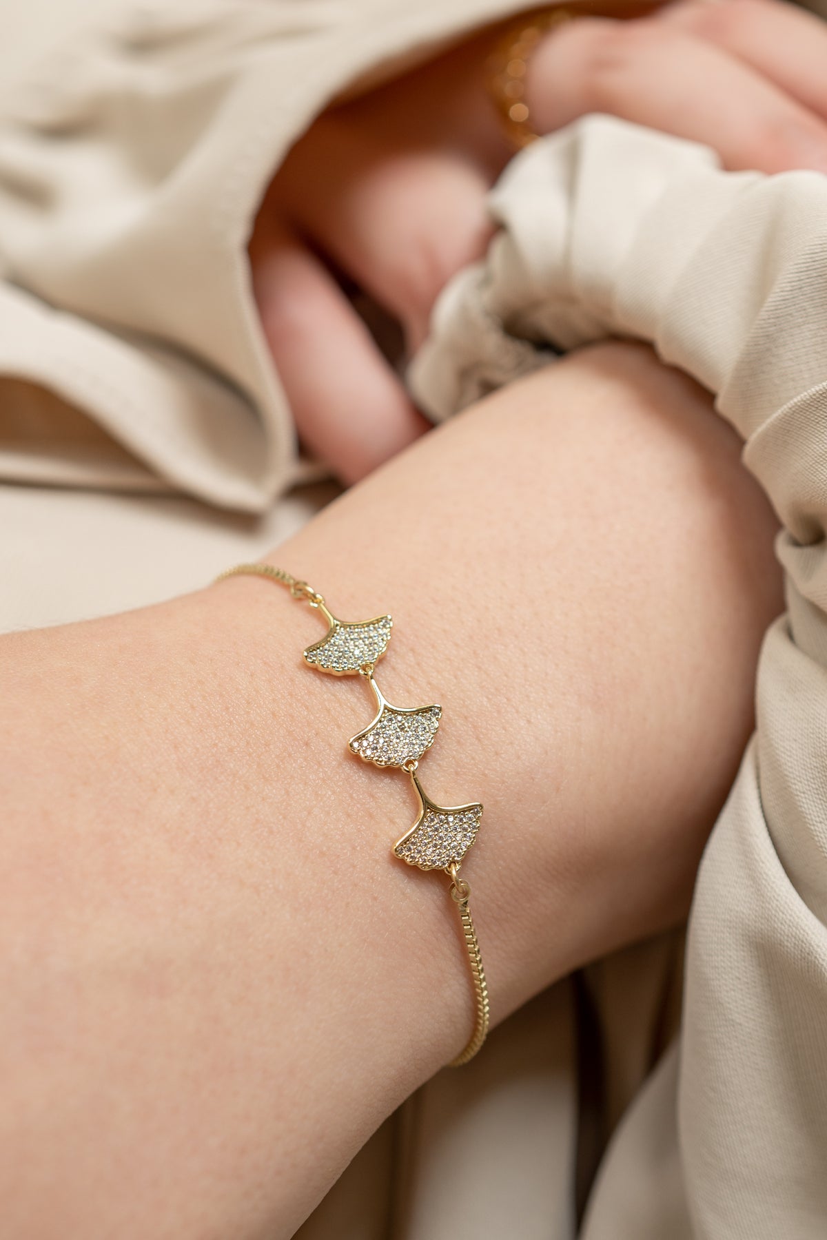 Floral Petals Zirconia Adjustable Bolo Bracelet - HARMA