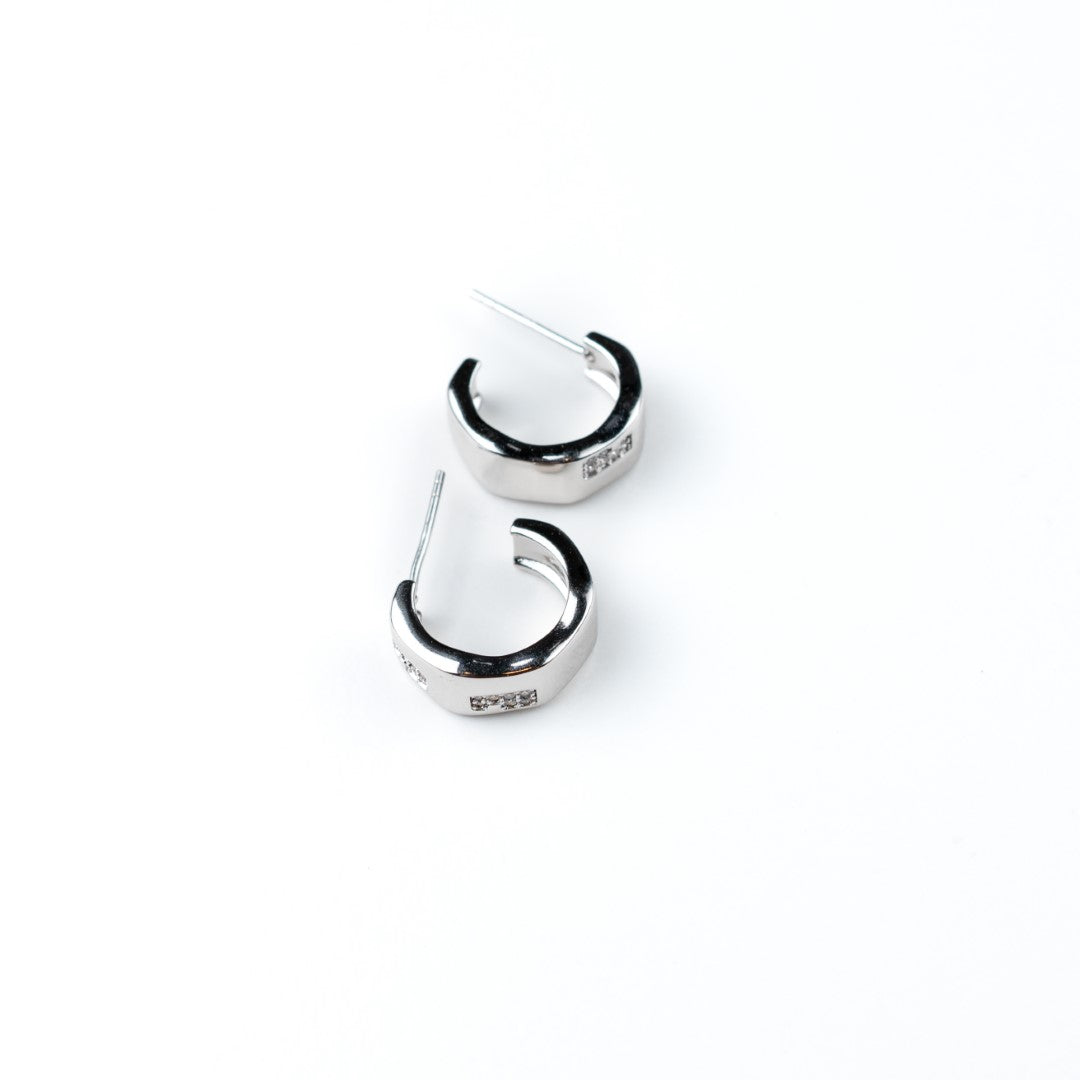 Chunky Hexagon Stud Earrings - HARMA