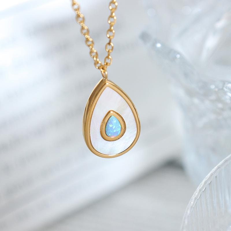 Pure Seashell Droplet Necklace - HARMA