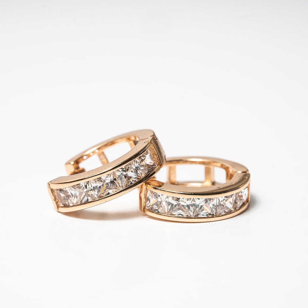 Soft Glow Everyday Hoop Earrings - HARMA