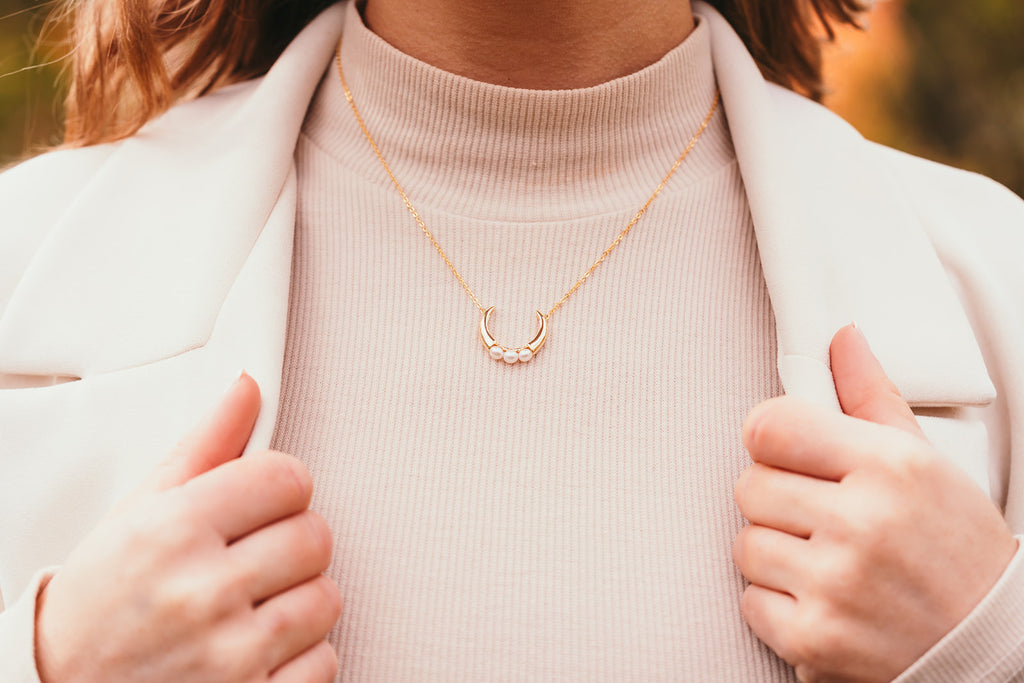 Humble Pearl Crescent Necklace - HARMA