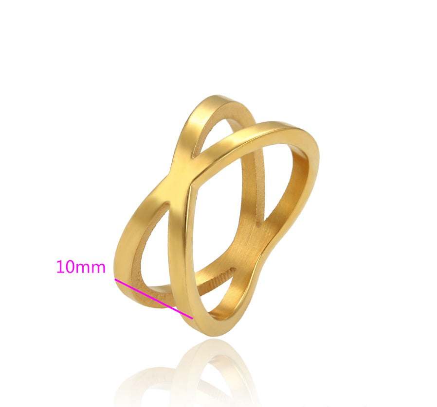 Enchanted Supernova Criss Cross Ring - HARMA